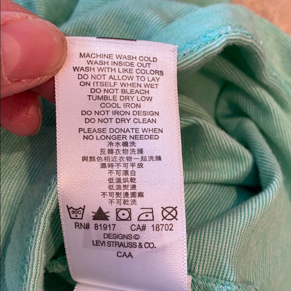Boys Levi shirt size large - Picture 5 of 6